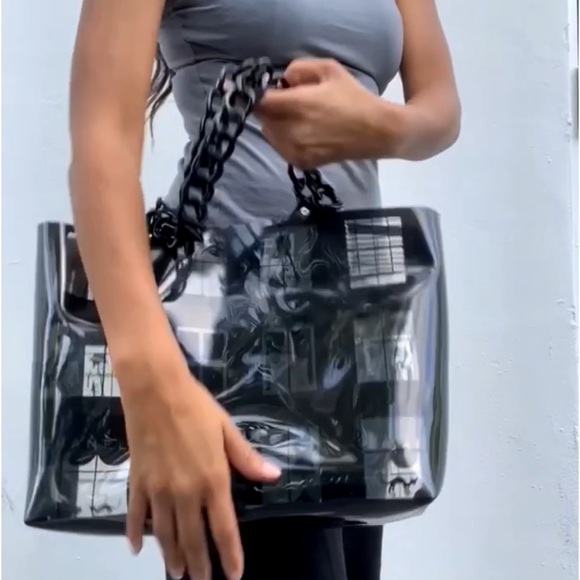 Authentic Chanel Shoulder bag - Picture 11 of 12